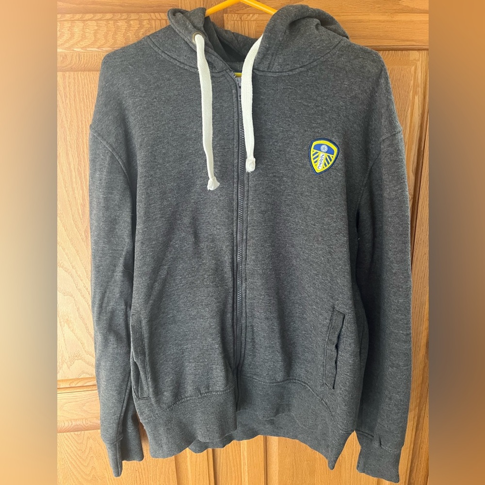 Leeds United Sweatshirt- Size L